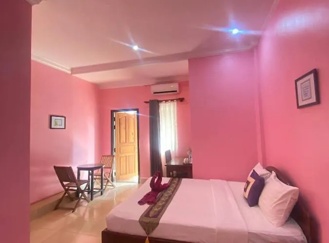 Hostel Nika's House *