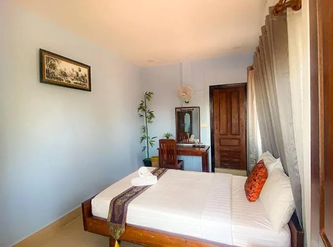 Hostel Nika's House *